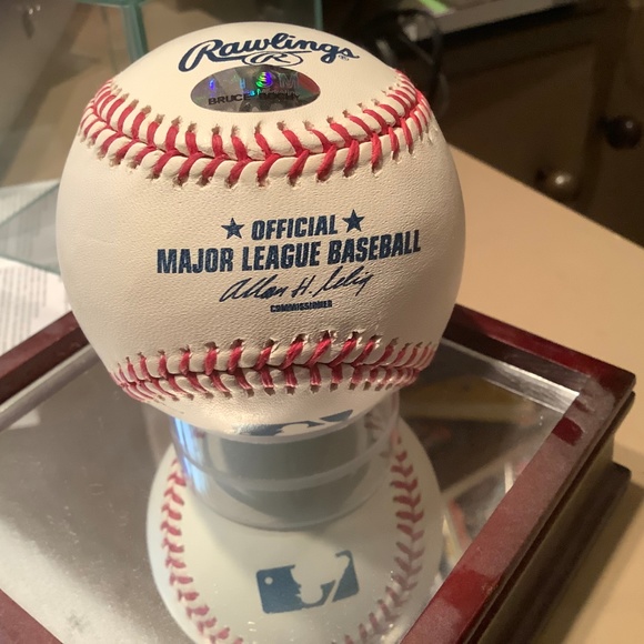 Baseball - Picture 5 of 5